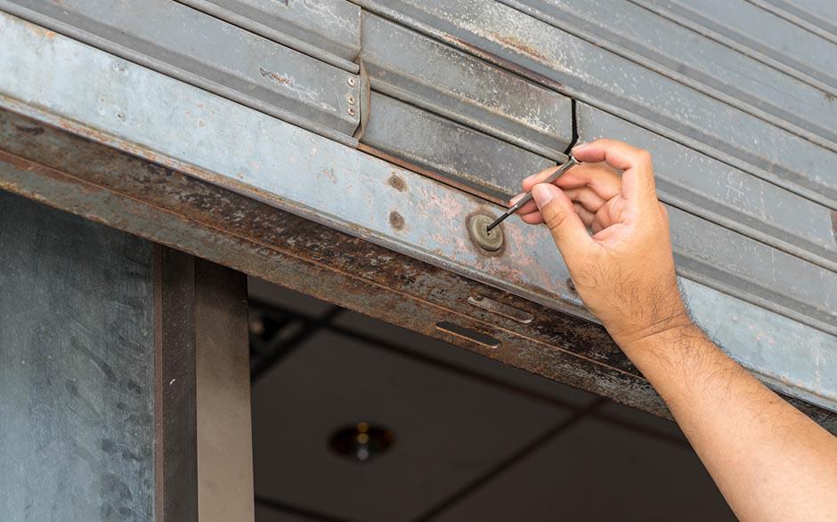 changer serrure de porte Maurepas